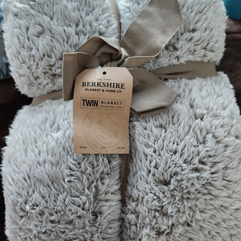 Berkshire blanket
